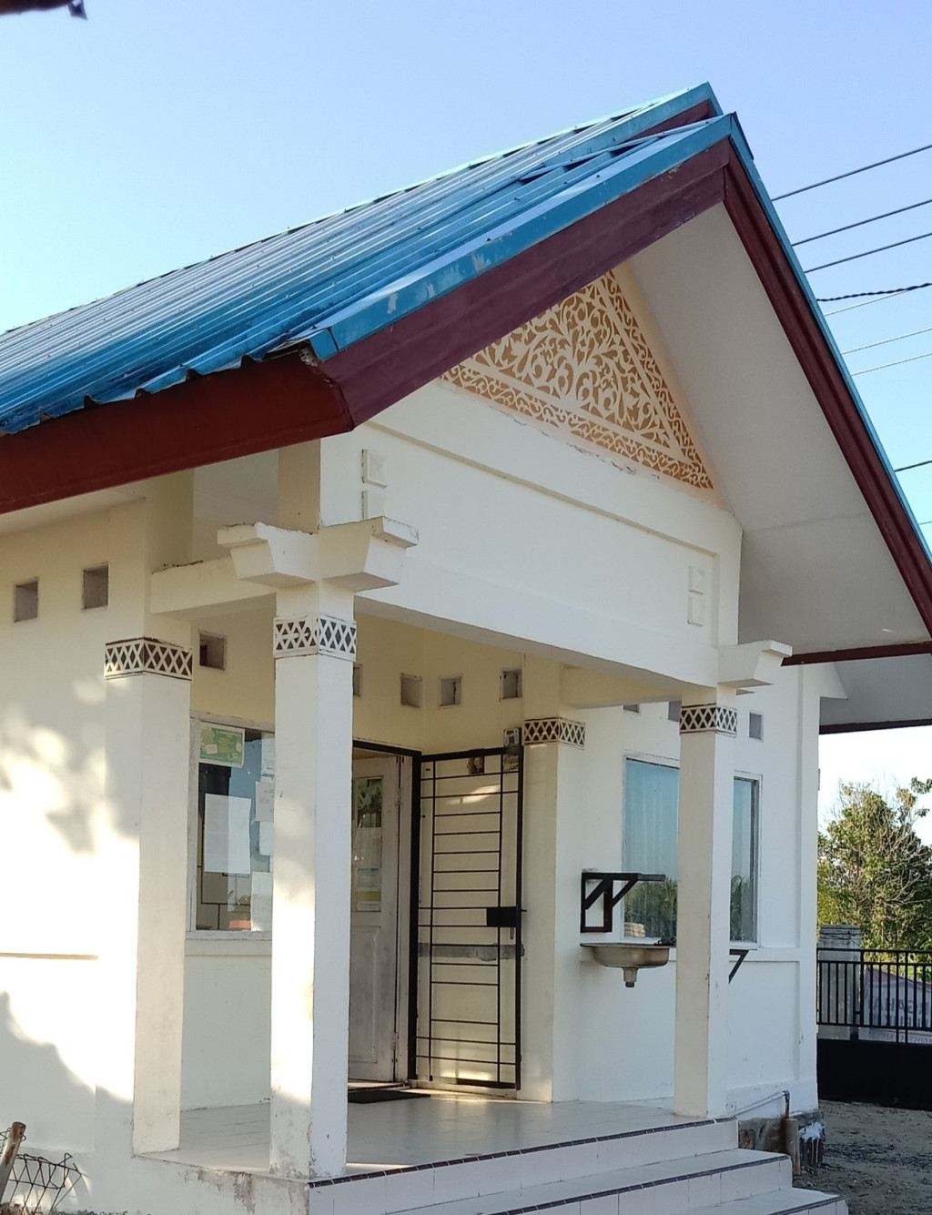 Kantor Keuchik Di Desa Kabong, Kecamatan Krueng Sabee, Kabupaten Aceh Jaya